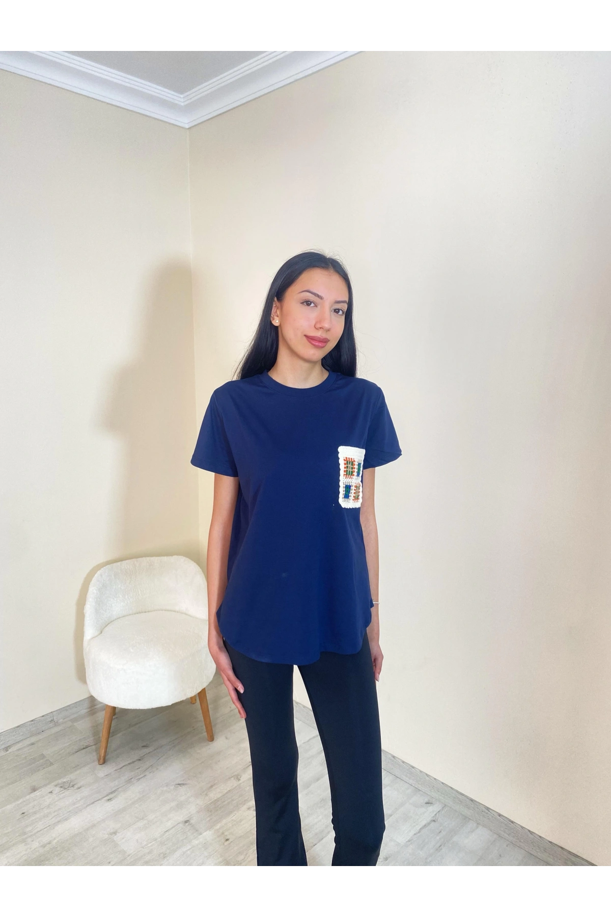 Süprem Cep Nakışlı Tişört Lacivert