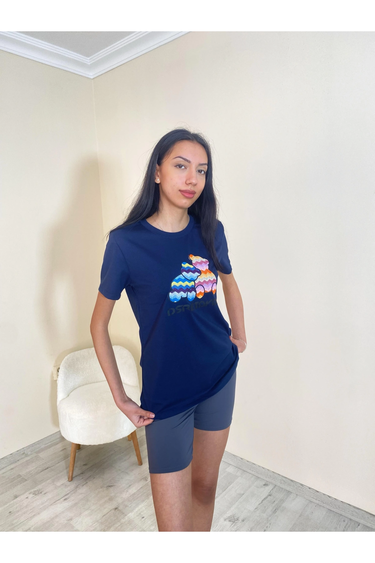 Süprem Renkli Ayı Oversize Tişört Lacivert
