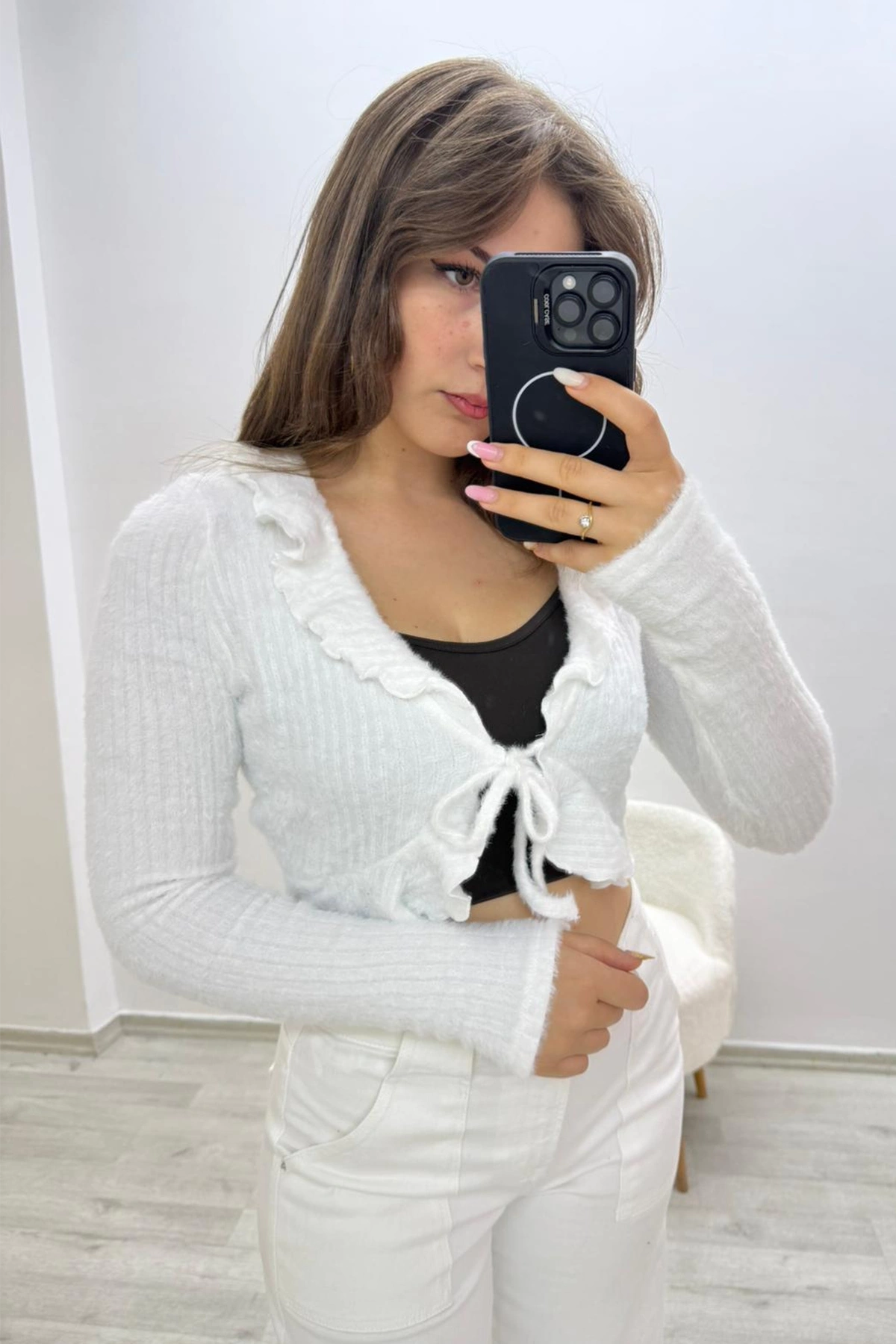 Yumoş Önden İpli Beyaz Ceket