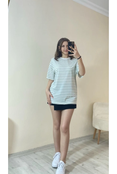 Çağla Rengi Çizgili Oversize Tişört