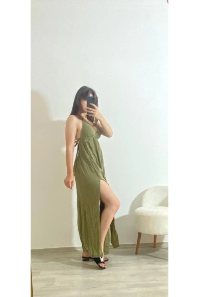 Askılı Yırtmaç Detaylı Yazlık Uzun Elbise Yeşil