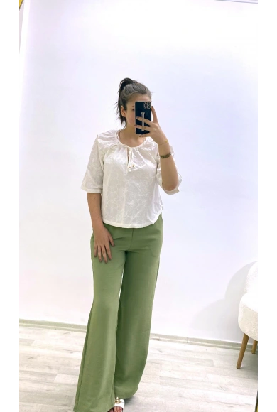 Keten Yaka Bağlamalı Gömlek