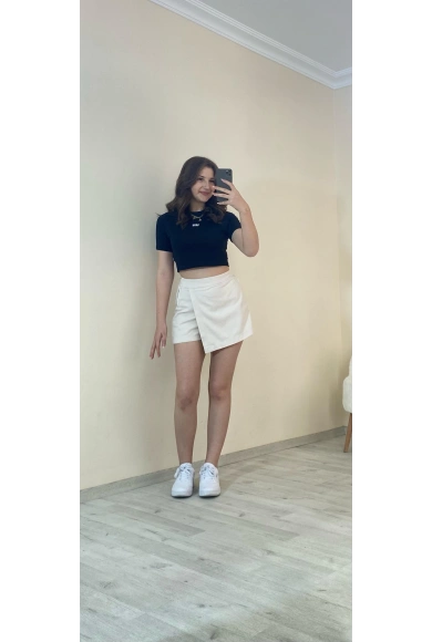 Ön Yazılı Siyah Crop