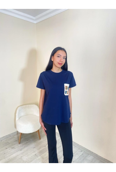 Süprem Cep Nakışlı Tişört Lacivert