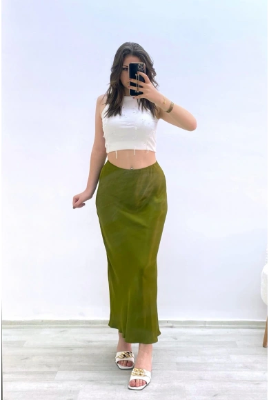 Yüksek Bel Yeşil Saten Uzun Etek
