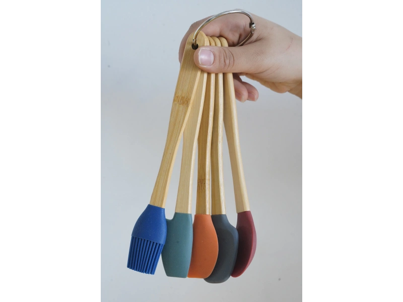 Bambu Saplı Silikon Mutfak Seti