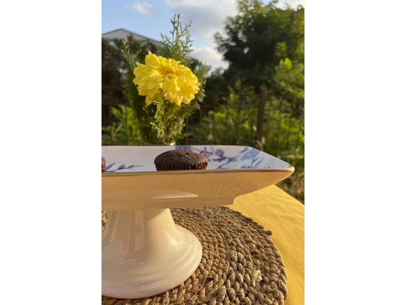 Spring Time 28cm Ayaklı Çikolata Tabağı