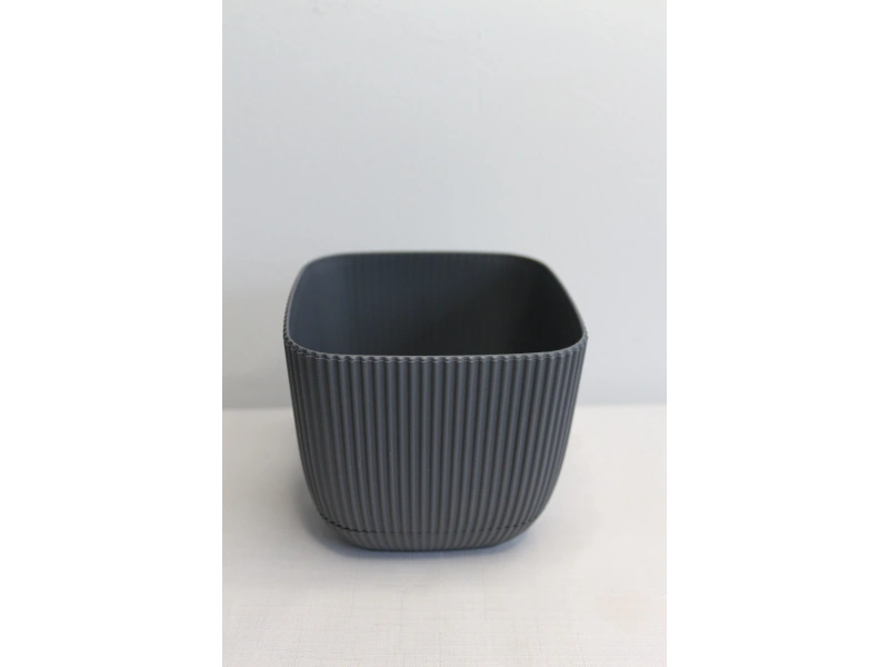 Karasu Mercan Kare Saksı No:2