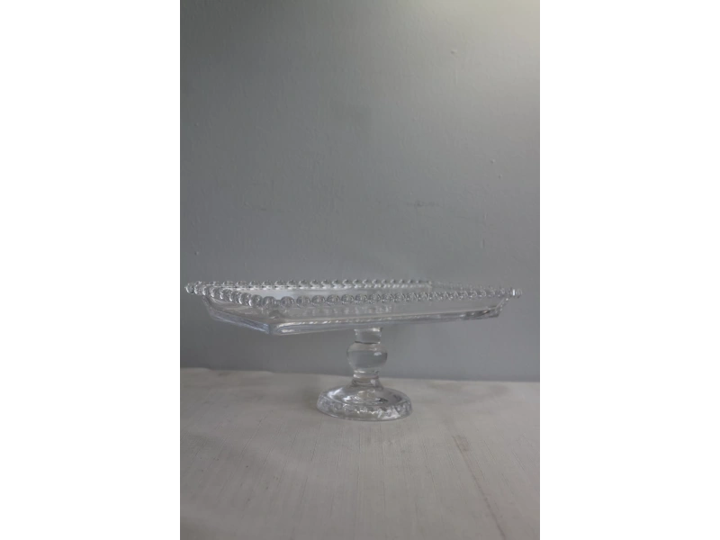 Kvs Cam Ayaklı Servis