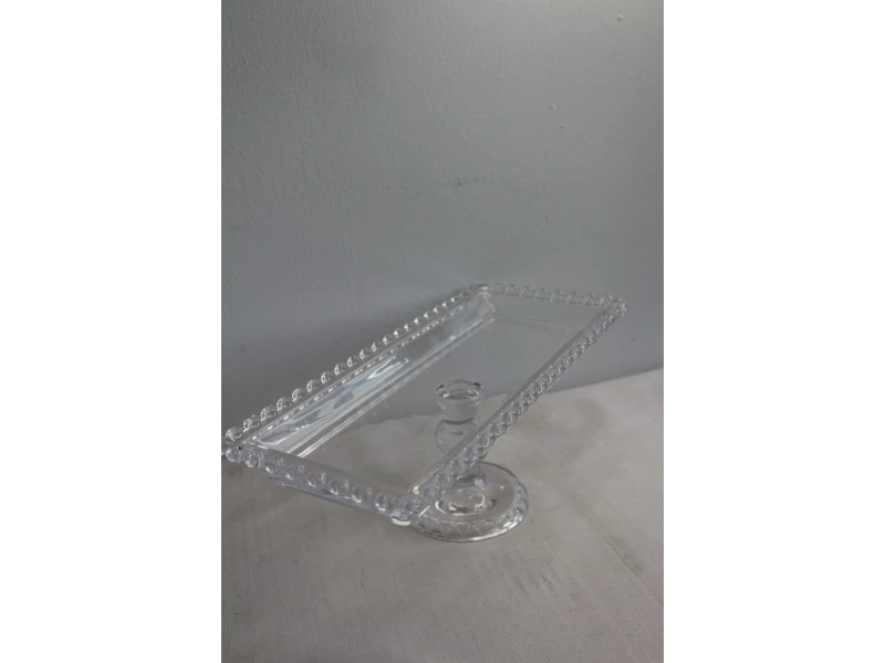 Kvs Cam Ayaklı Servis