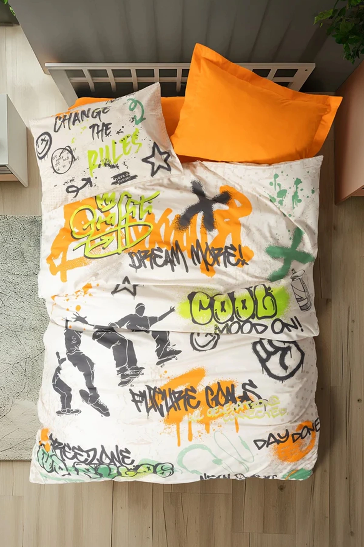 Genç Odası Tek Kişilik Nevresim Takımı Graffiti Oranj