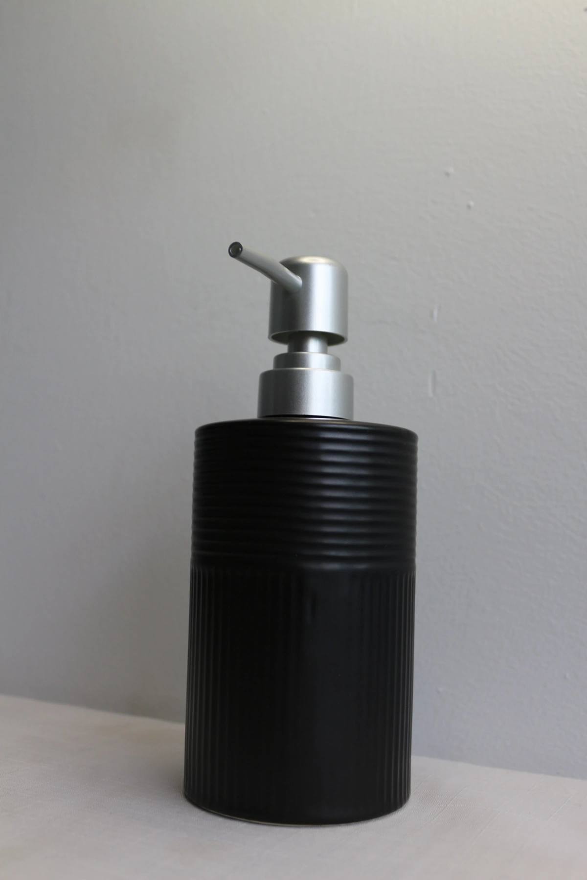 Porselen Sıvı Sabunluk G3134