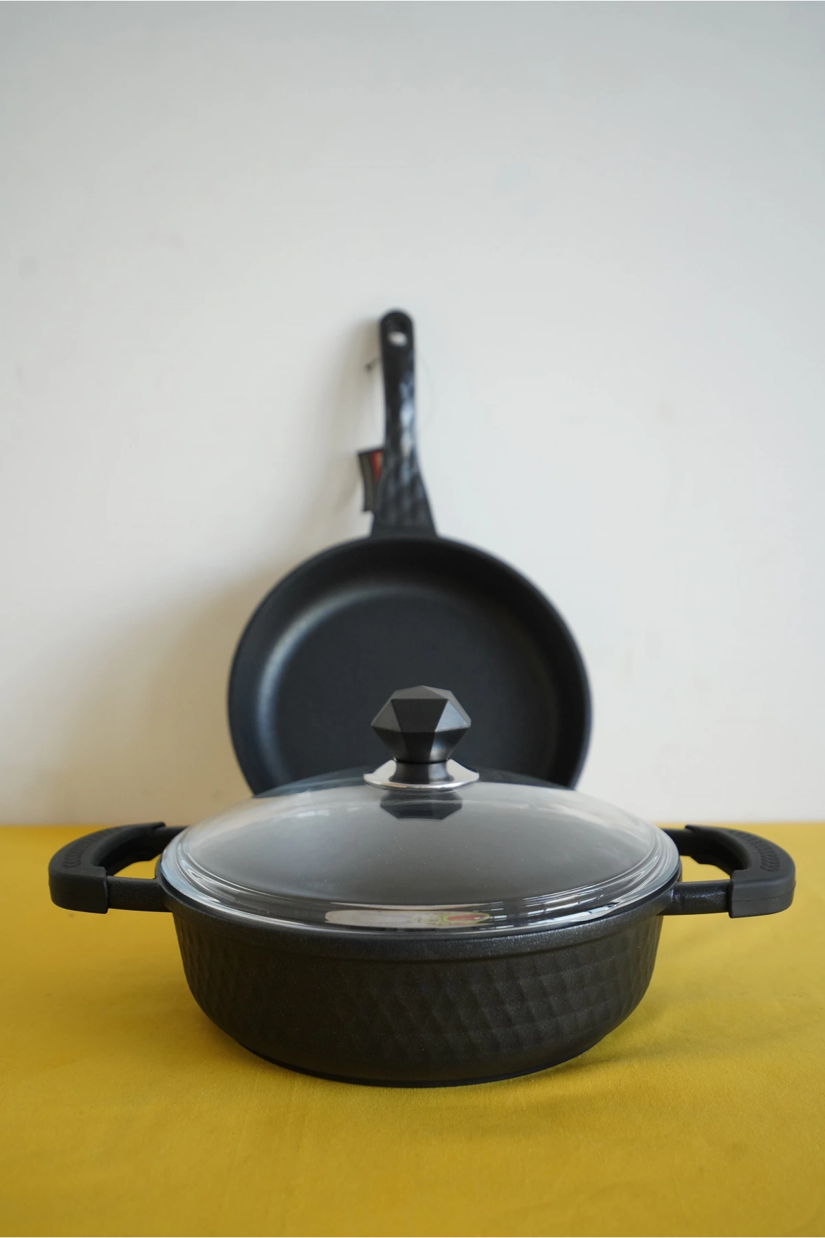 Kahramanlar Motto 2li Set 1 Tencere 1 Tava