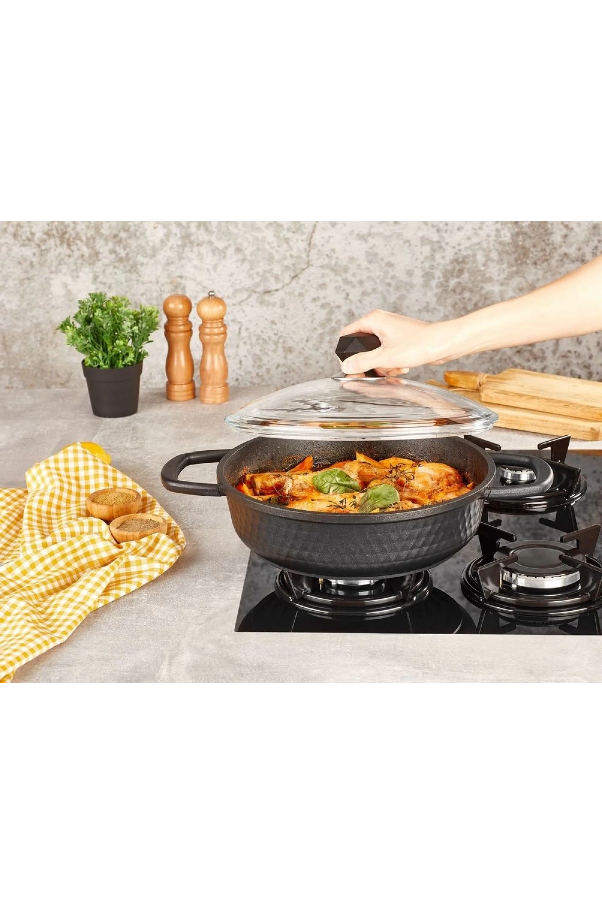 Kahramanlar Motto Basık Tencere 28cm 3534