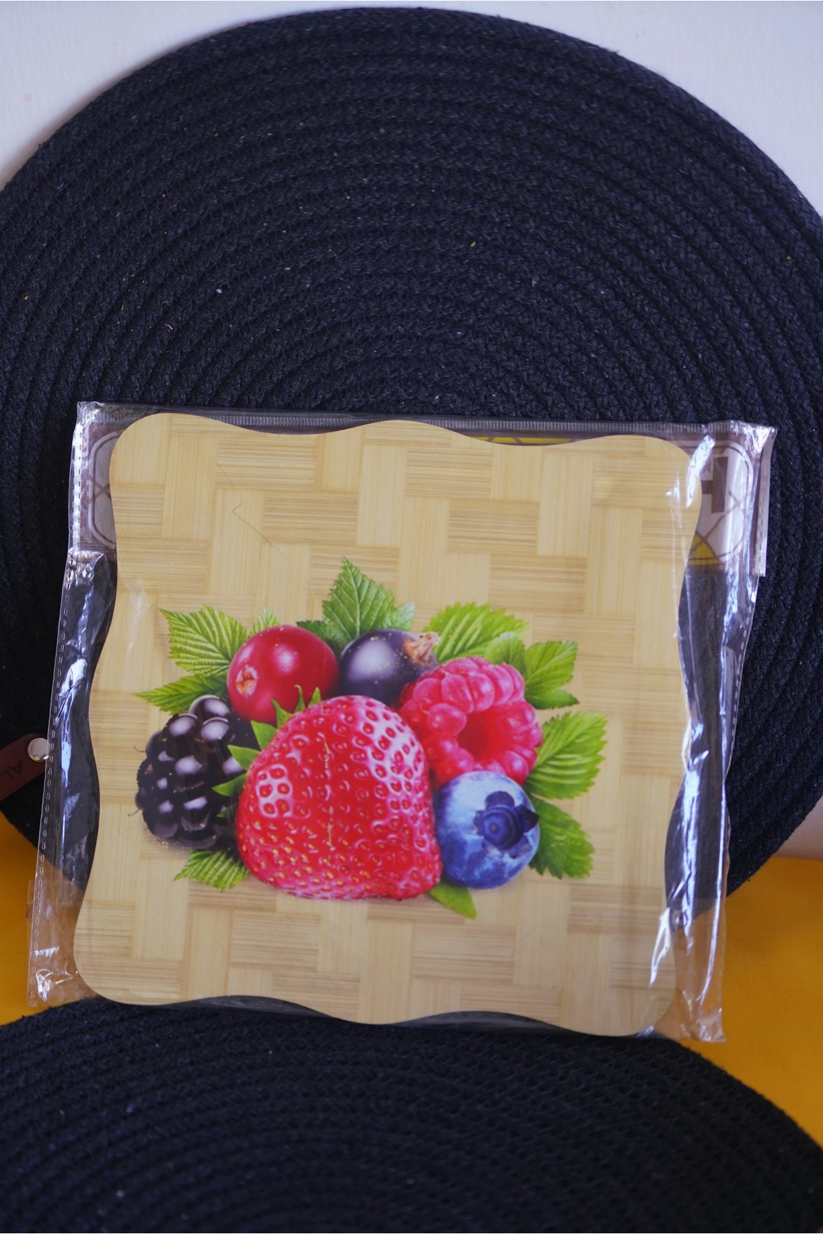 Kare Nihale Meyve Desen