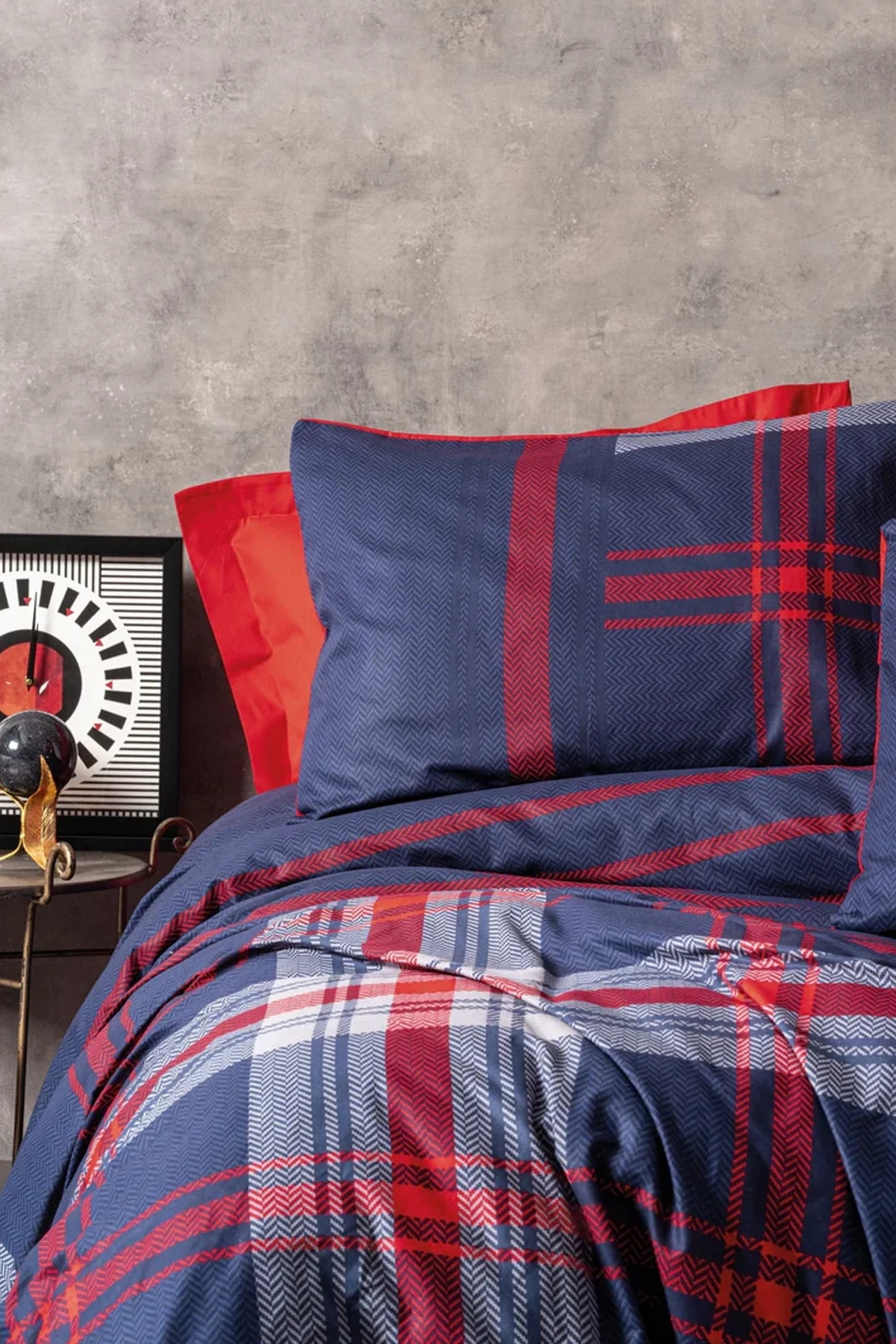 Masculine Çift Kişilik Nevresim Takımı Abel Kırmızı