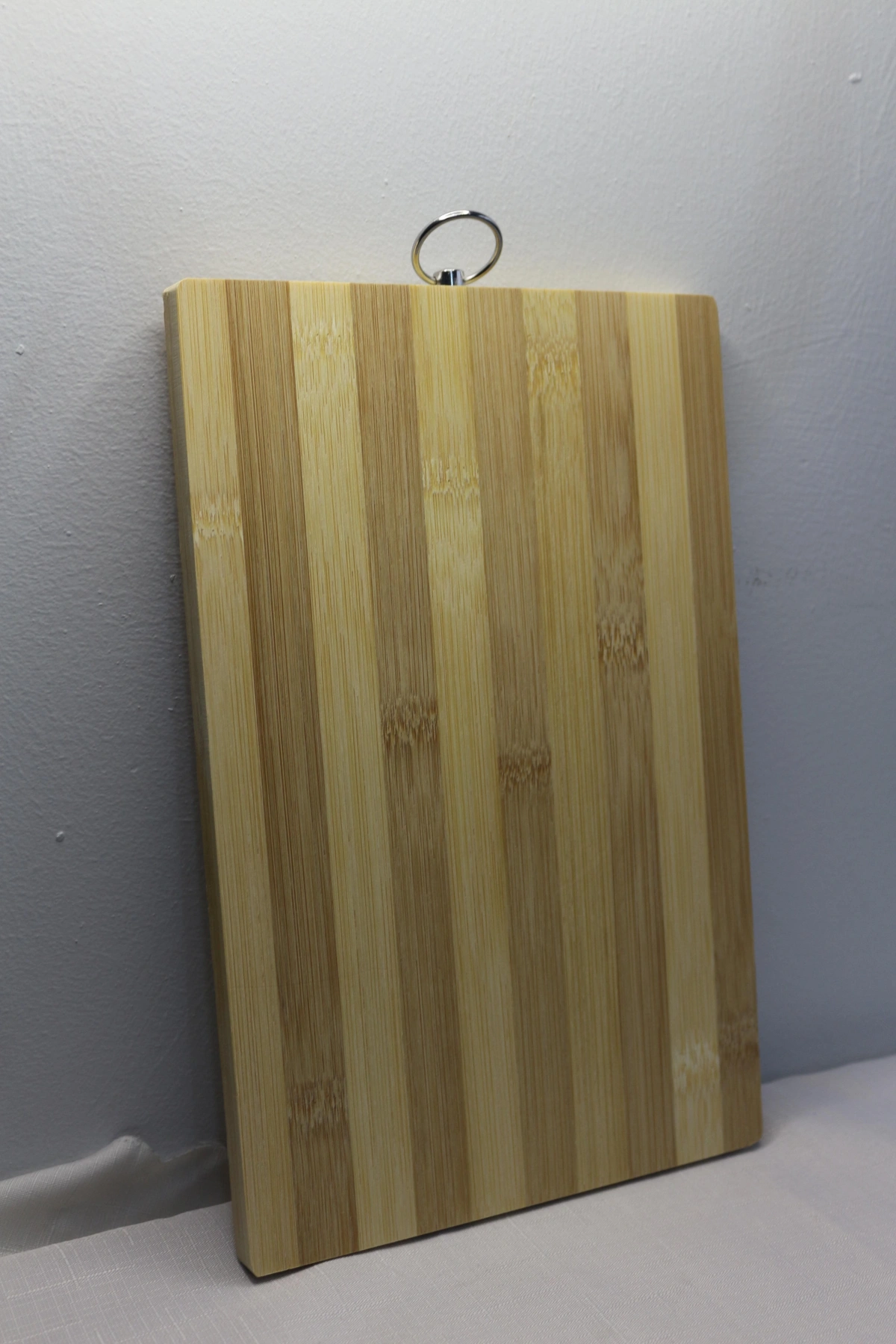 Çizgili Ahşap Kesme Tahtası 18x28