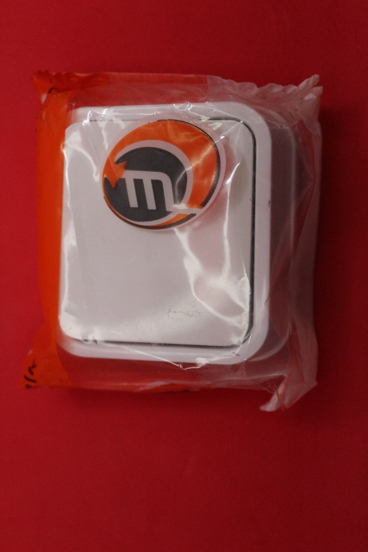 Merve Sıva Üstü Kare Tekli Anahtar