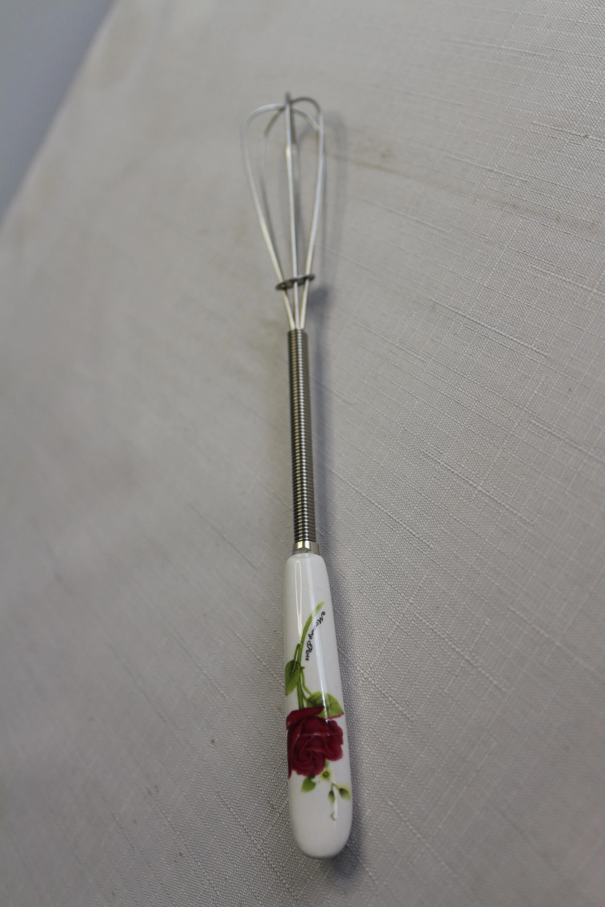 Porselen Saplı Çırpıçı