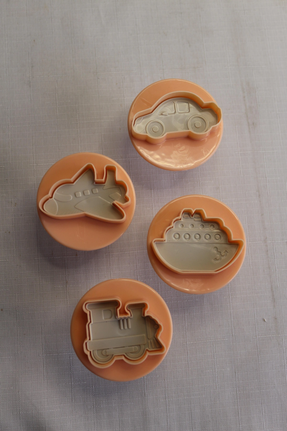 Sunplast 4lü Basmalı Araç Kurabiye Kalıbı