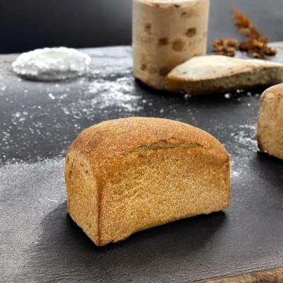 % 100 Tam Buğday Ekşi Mayalı Tost Ekmeği 700 g