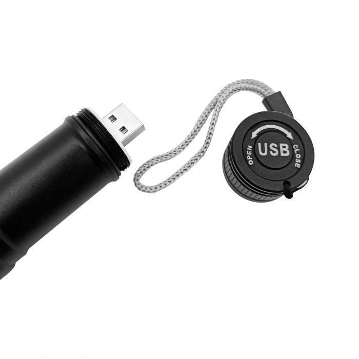 Uyguna-Yakala Panther Usb Şarjlı Metal Zoomlu El Feneri Pt-4060