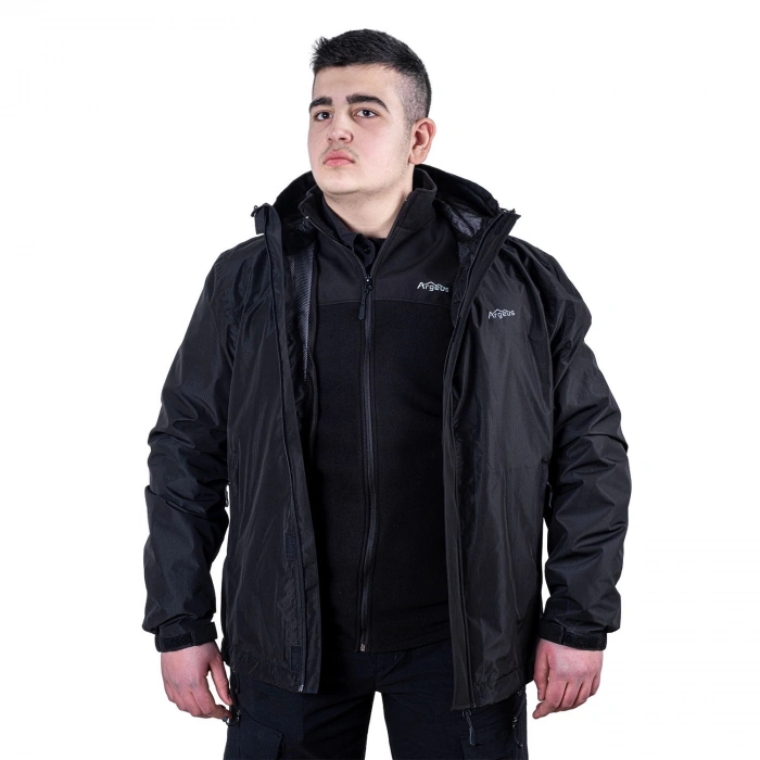 Uyguna-Yakala Su Geçirmez Siyah Yağmurluk Ceket - MFM.649