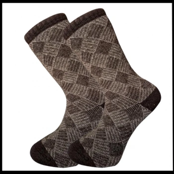 Uyguna-Yakala Erkek Çorabı Kahverengi Kuzu Yünü Havlu -RAP.392