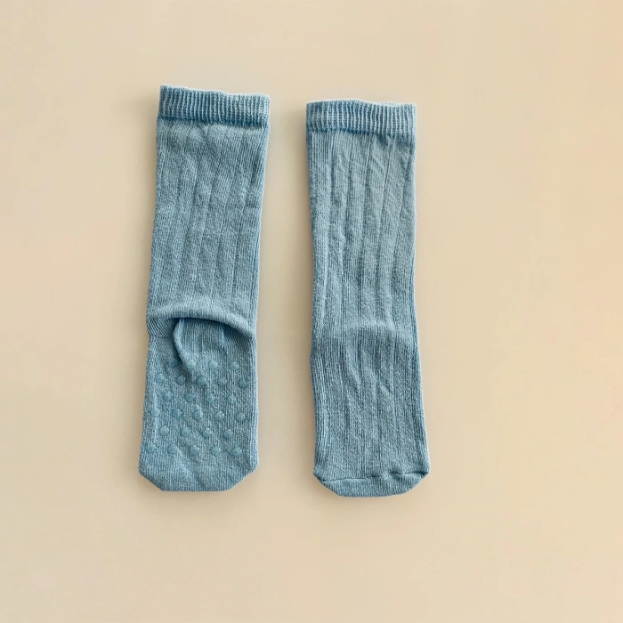 Kukita Bebek Çocuk Tekli Dizaltı Kaydırmaz Tabanlı Çorap Kuki19