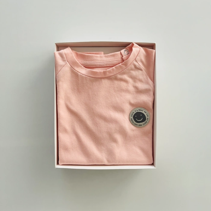 Kukita Kız-Erkek Tekli Organik Kaydırmaz Tabanlı Çorap ve Kukita Kız Erkek Basic Tişört Seti Kuki05