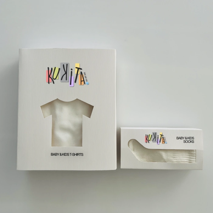 Kukita Kız-Erkek Tekli Organik Kaydırmaz Tabanlı Çorap ve Kukita Kız Erkek Basic Tişört Seti Kuki05