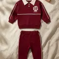 Ruby Kolej Serisi Pamuklu Polo Yaka Bordo Bebek Eşofman Takımı - Kontrast Şeritli Ve Nakış Detaylı Premium Bebek Seti