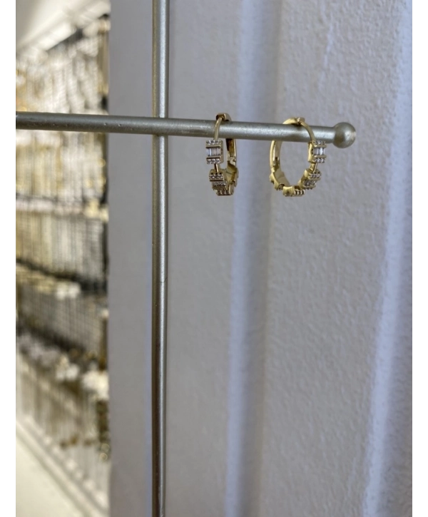 Özel Seri Sıralı Baget Zirkon Taş Detay Halka Küpe