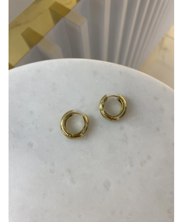 Çelik Yıldız Detay Bombeli Halka Küpe