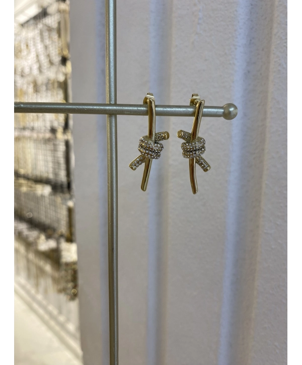 Çelik Tasarım Küpe