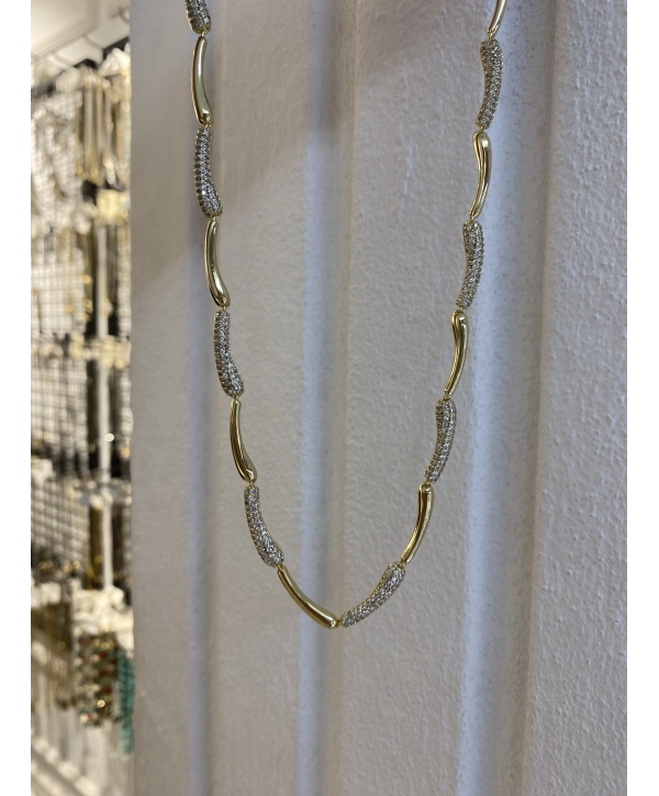 Vip Sıralı Plaka ve Zirkon Taş Detay Damla Kolye