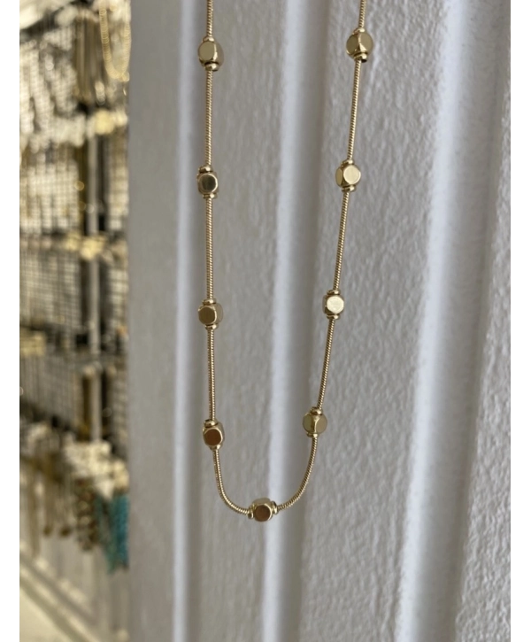 Çelik Küp Detay Kolye