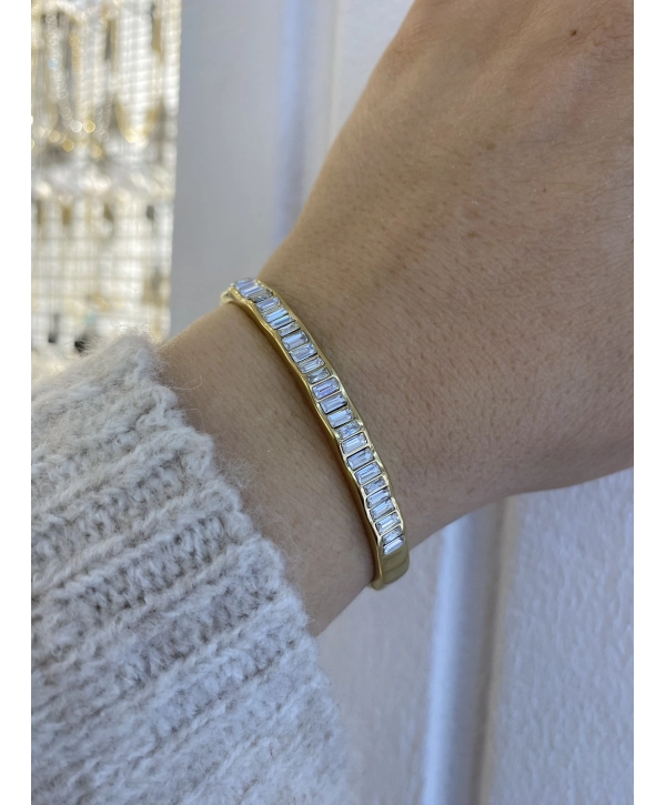 Çelik Sıralı Zirkon Taş Kelepçe