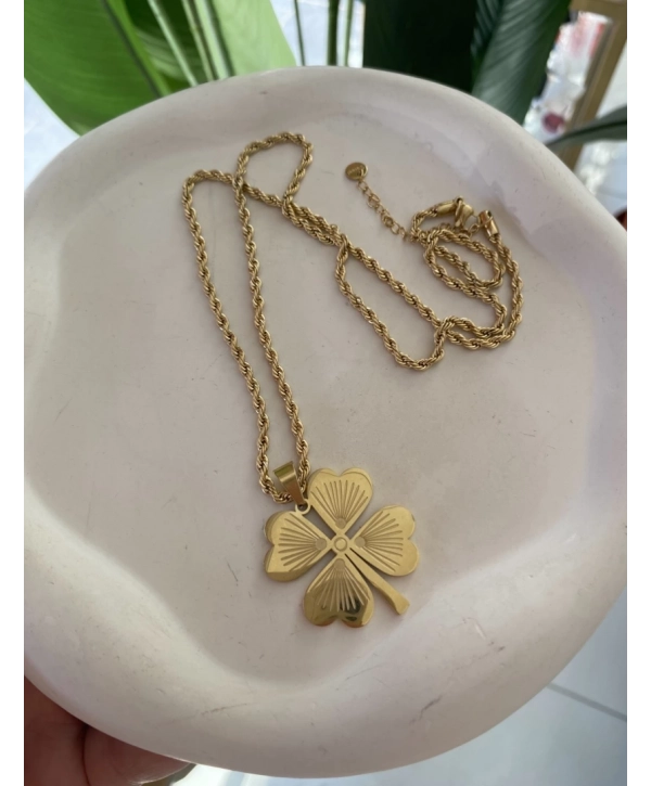 Çelik 14K Renginde Yonca Kolye