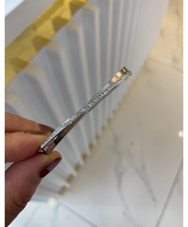 Çelik Çapraz Zirkon Taş Detay Kelepçe