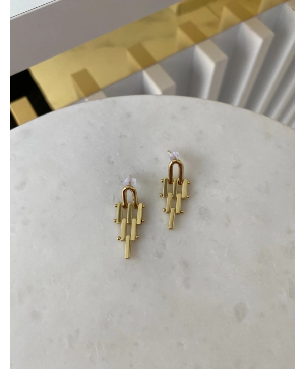 Çelik Çubuk Model Küpe