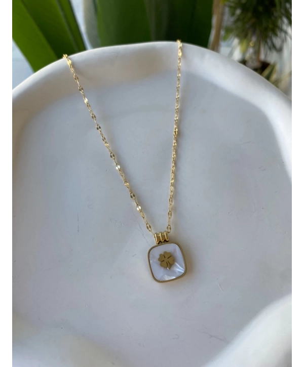 Çelik Kare Sedef Taş Üzeri Yonca Kolye