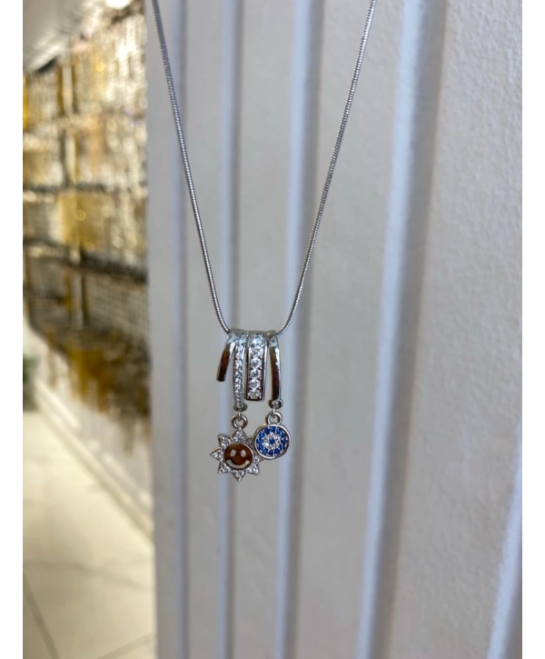 Çelik Pandora Model Gülen Yüz Kolye