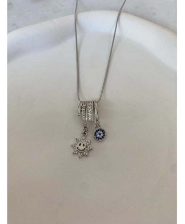 Çelik Pandora Model Gülen Yüz Kolye