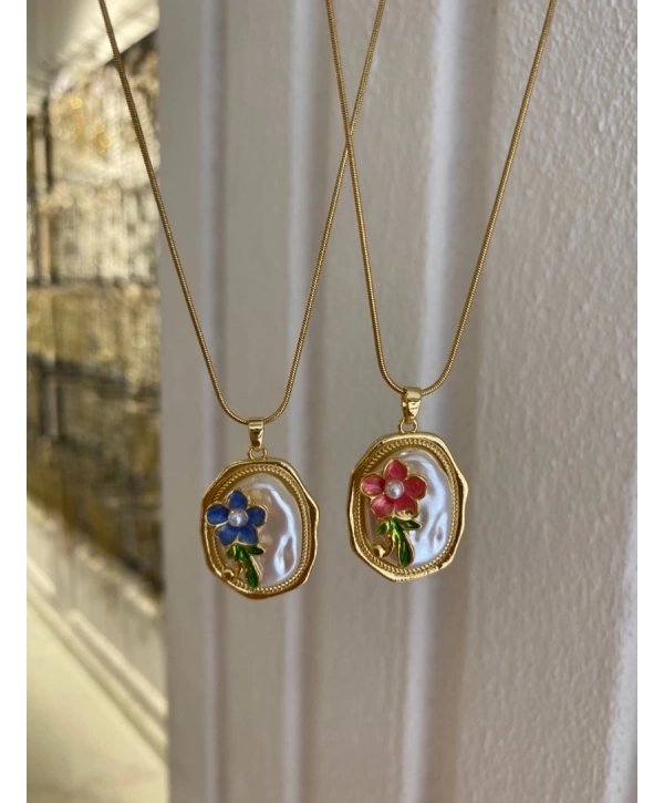 Çelik Papatya Detay Vintage Kolye