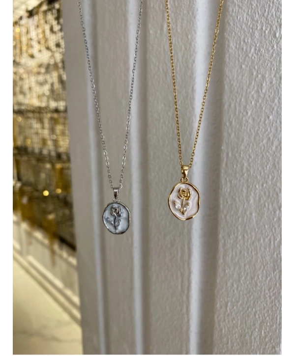 Çelik Sedef Üzeri Gül Kolye