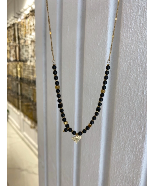 Çelik Siyah Boncuk Kolye