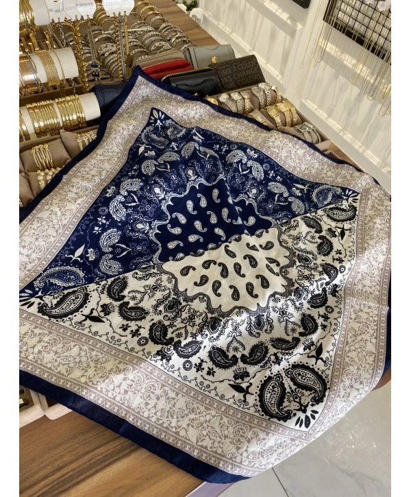 Lacivert Beyaz Etnik Desen 70x70 Pamuklu Fular