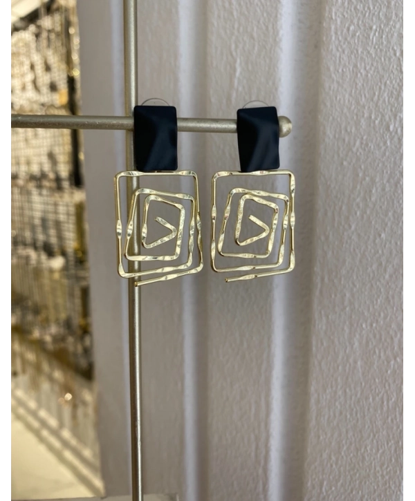 Özel Seri Dikdörtgen Kıvrımlı Tasarım Küpe