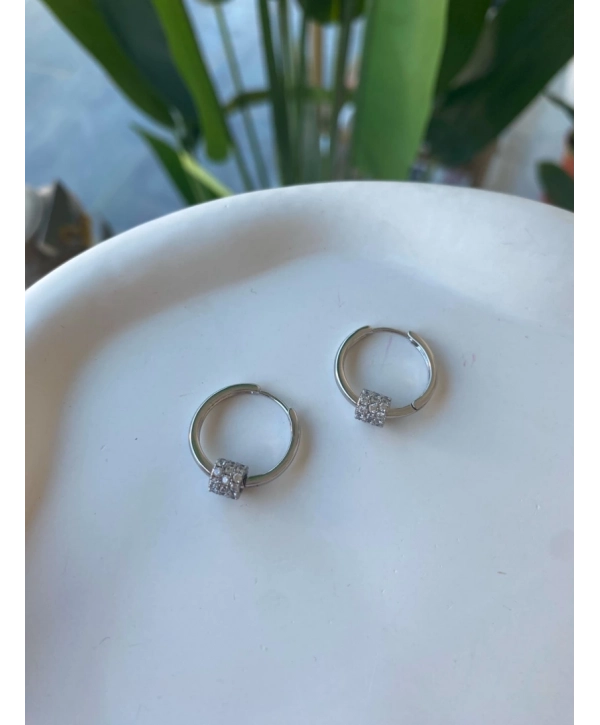 Özel Seri Silindir Zirkon Taş Detay Halka Küpe